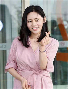 《av天堂网avtt-伊人22》